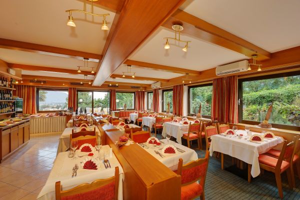 Hotel Laurin (Algund)